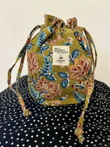 Claudia Riccobon review photo