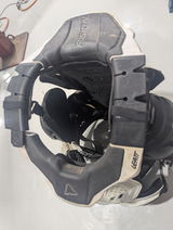 RT Hollis review photo