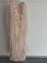 Eileen J. review photo