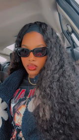 Ebonie review photo