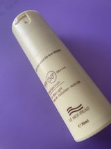 L iClaire review photo