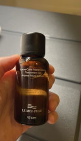 Caca Yeung review photo