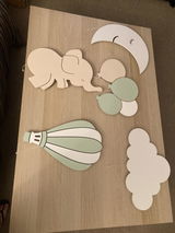 L.H. review photo
