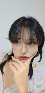 S E. review photo