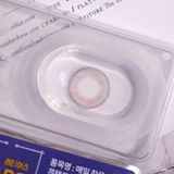 one review photo