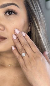 Khloe Rotella review photo