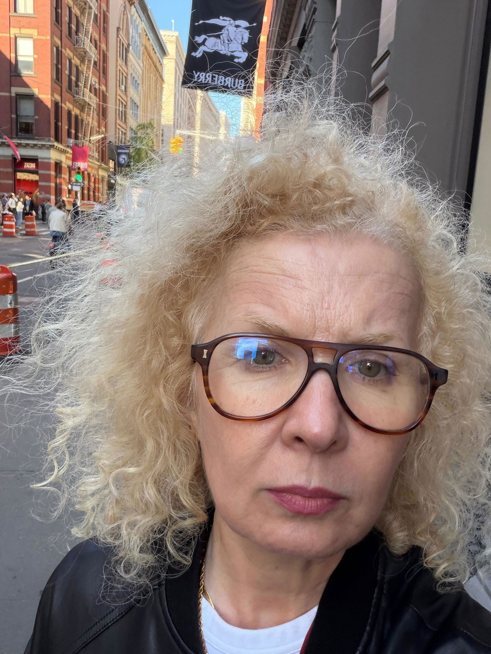 Éclat Naturel | Frizz-Taming + Conditioning Styling Cream – Leonor