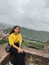 Archana review photo
