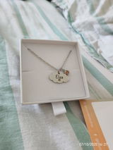 Laura Savary review photo
