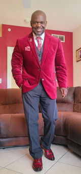 Emmanuel review photo