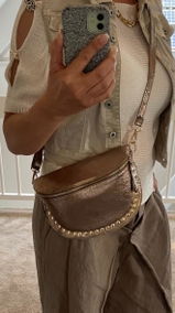 Anja review photo