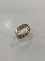 Manuela review photo