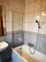 Endre review photo