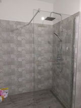 Imre review photo