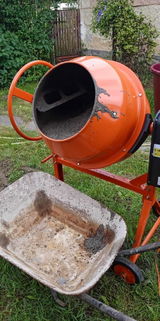 Gyöngyi review photo