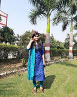 Khushaboo Singh review photo
