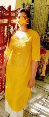 Richa Dutta review photo