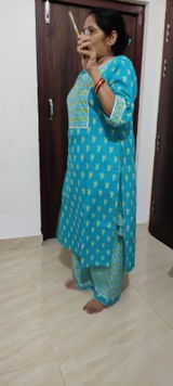 Versha Yadav review photo