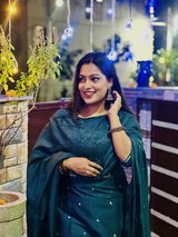 Komal meena review photo