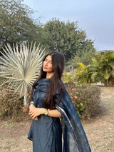 Himani Jaidka review photo
