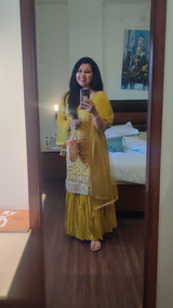 Samriddhi Shukla review photo
