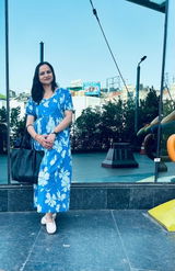 Neha Singh review photo