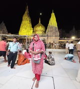 Priya Singh review photo