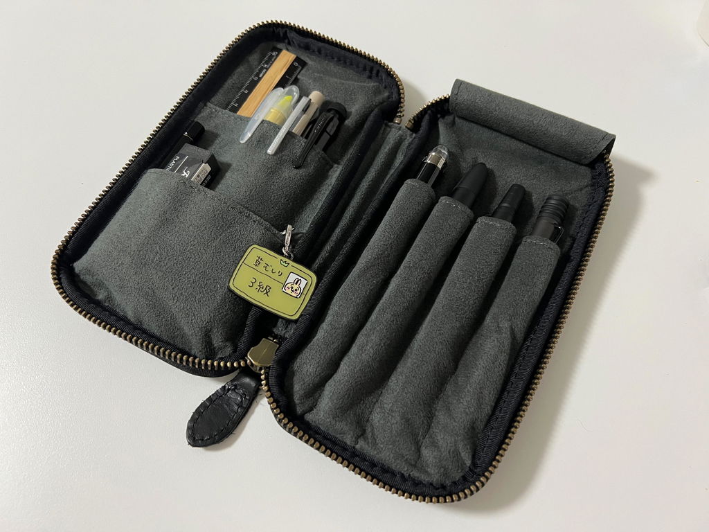 4本差しジップペンケース 【栃木レザー】 (sku: 4595642716229