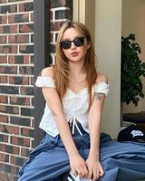Lizzy review photo