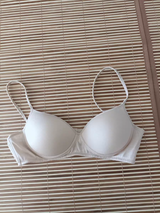 A. review photo