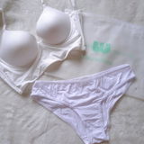 あ. review photo
