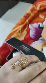 Phalguni Kashyap review photo