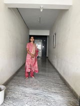 Nithya Narayanaswamy review photo