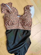 S. review photo