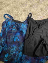 C. review photo