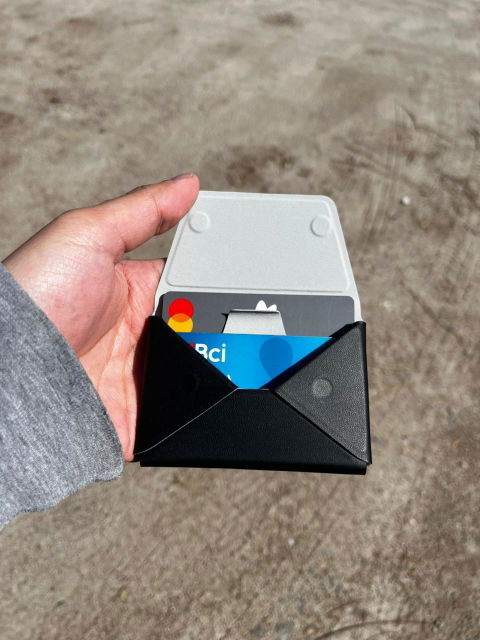 Dock Wallet