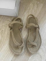 C** E** review photo