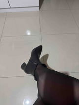 K** B** review photo