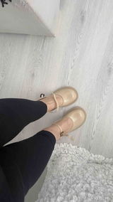 Emine E. S. review photo