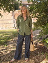 Gwen Allen review photo