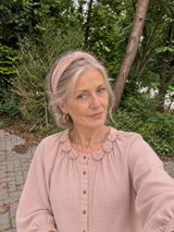 Therese. review photo