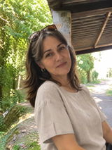 Marianne. review photo