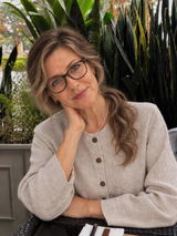 Leah Montgomery. review photo