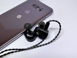 J. review photo