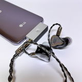 J. review photo