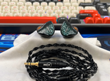 Avishai D review photo