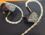 Izik review photo