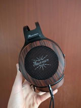 Anon review photo