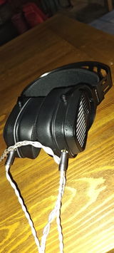 Bartosz Wysocki review photo
