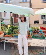 Esther Sinclair review photo